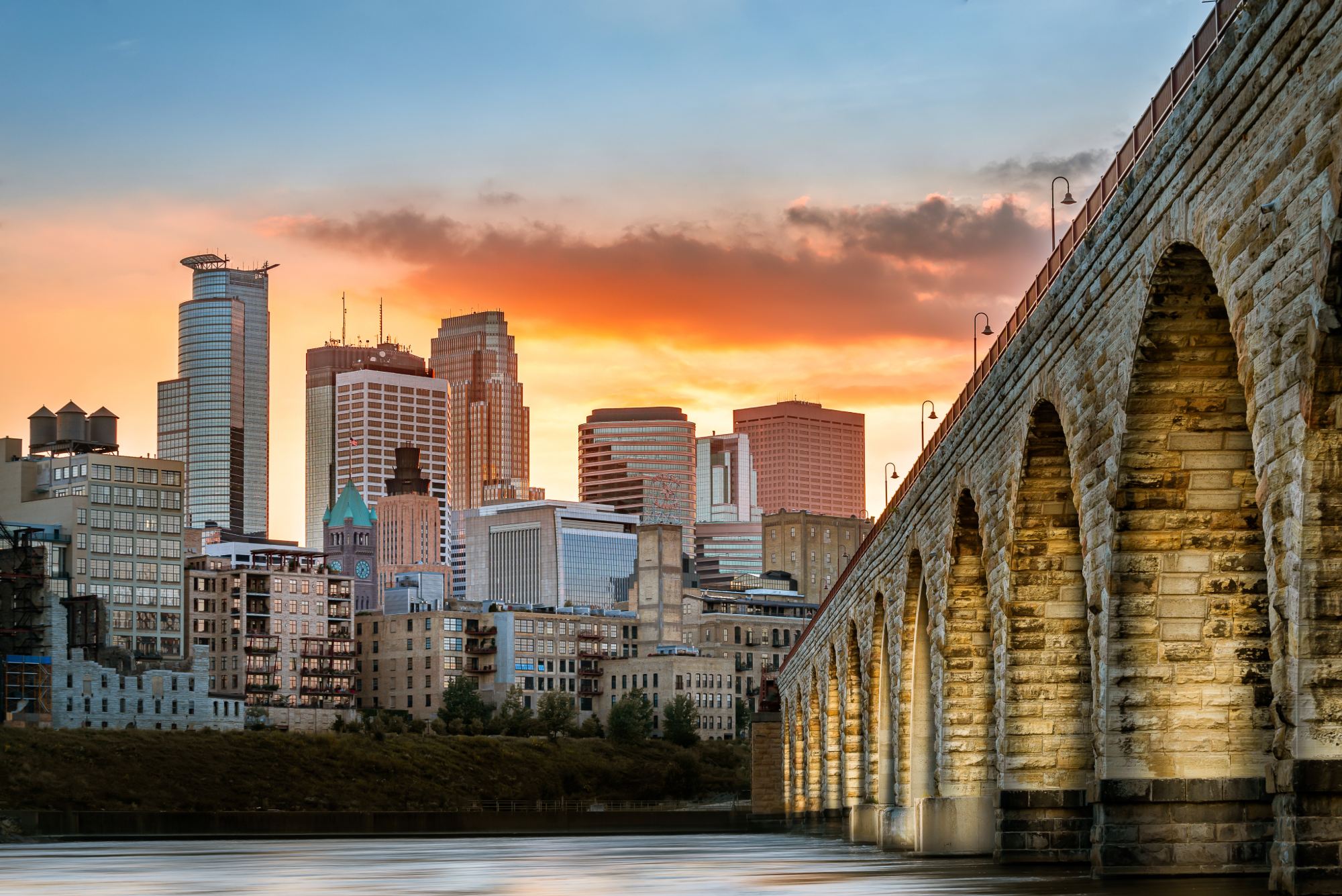 The Make Me Move Program, offered only twice a year, lets you sell off-market on your own terms. Our goal was to give Downtown Minneapolis condo owners an easy, no-pressure way to see if the right buyer and right price is out there.